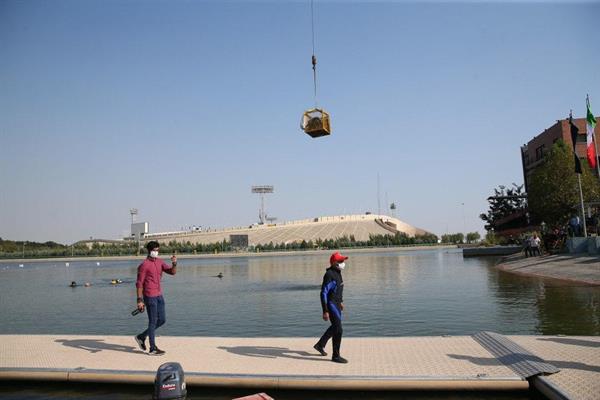 مراسم اختتامیه پاکسازی دریاچه مجموعه ورزشی آزادی