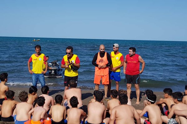 جشنواره شنا و پیشگیری از غرق شدگی در لاهیجان