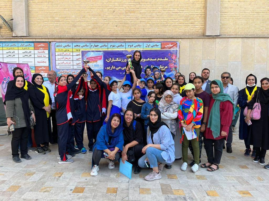 مسابقات قهرمانی نجات غریق نونهالان تهران